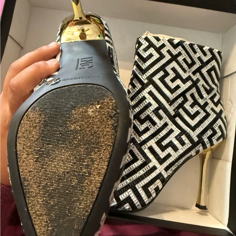 Black and silver Patterned Ankle Boots with Gold Heel - Picture 4 of 5
